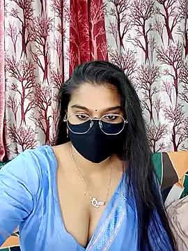 Jasmine jaaan online show from 10-22-25, 04:45